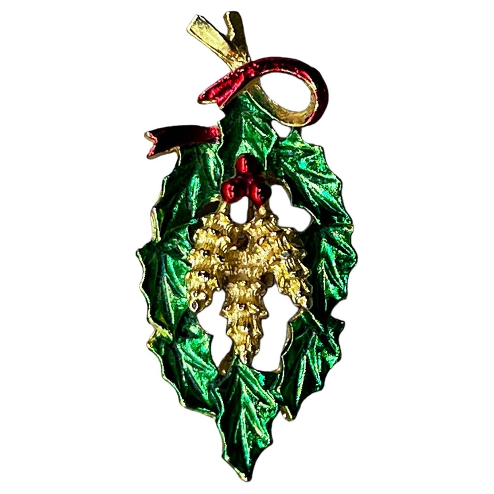 Vintage Gerrys Christmas Holiday Jewelry Pin Brooch Holly Leaves Pinecone Center